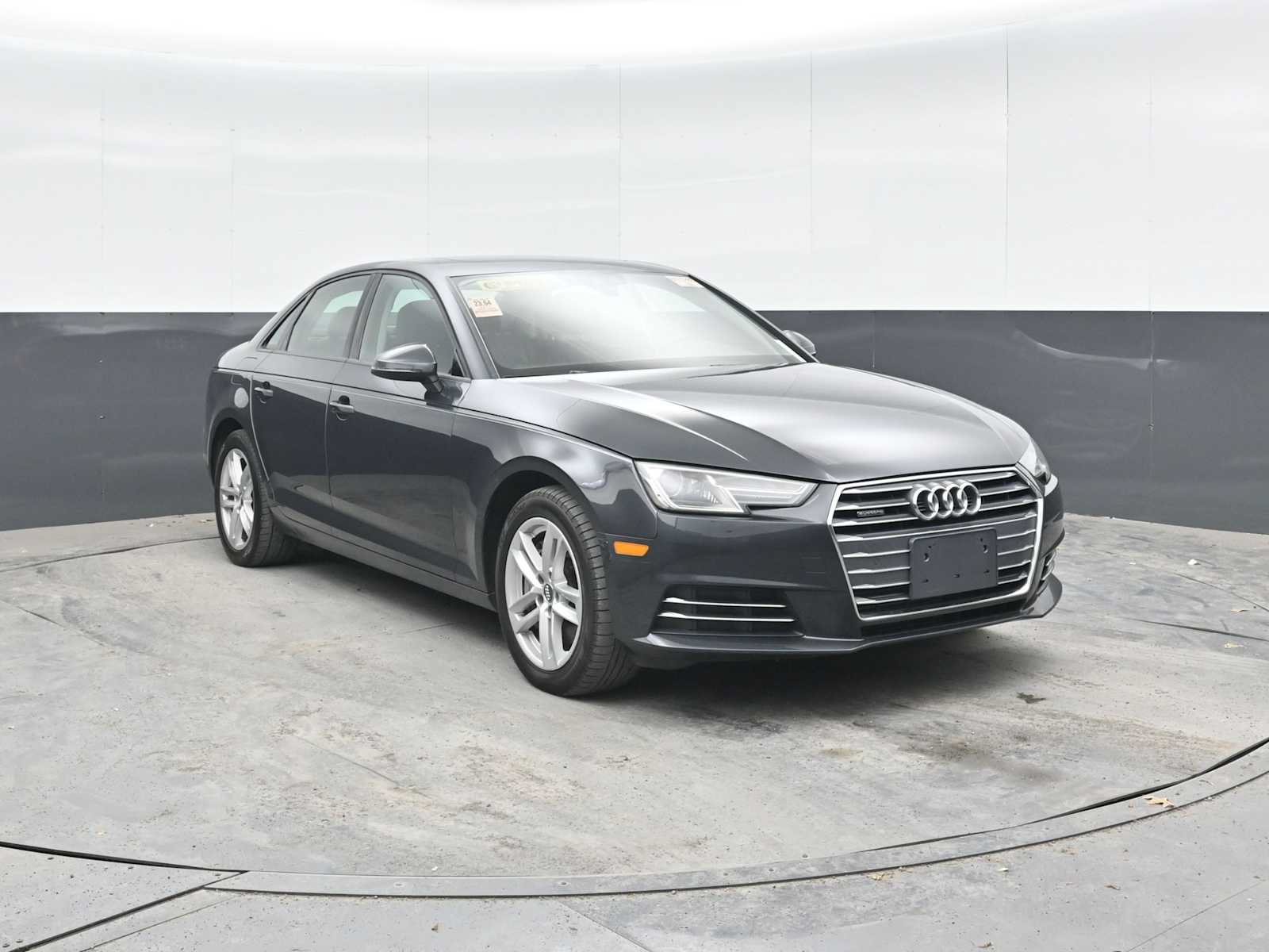 Used 2017 Audi A4 2.0T Premium FWD image 6