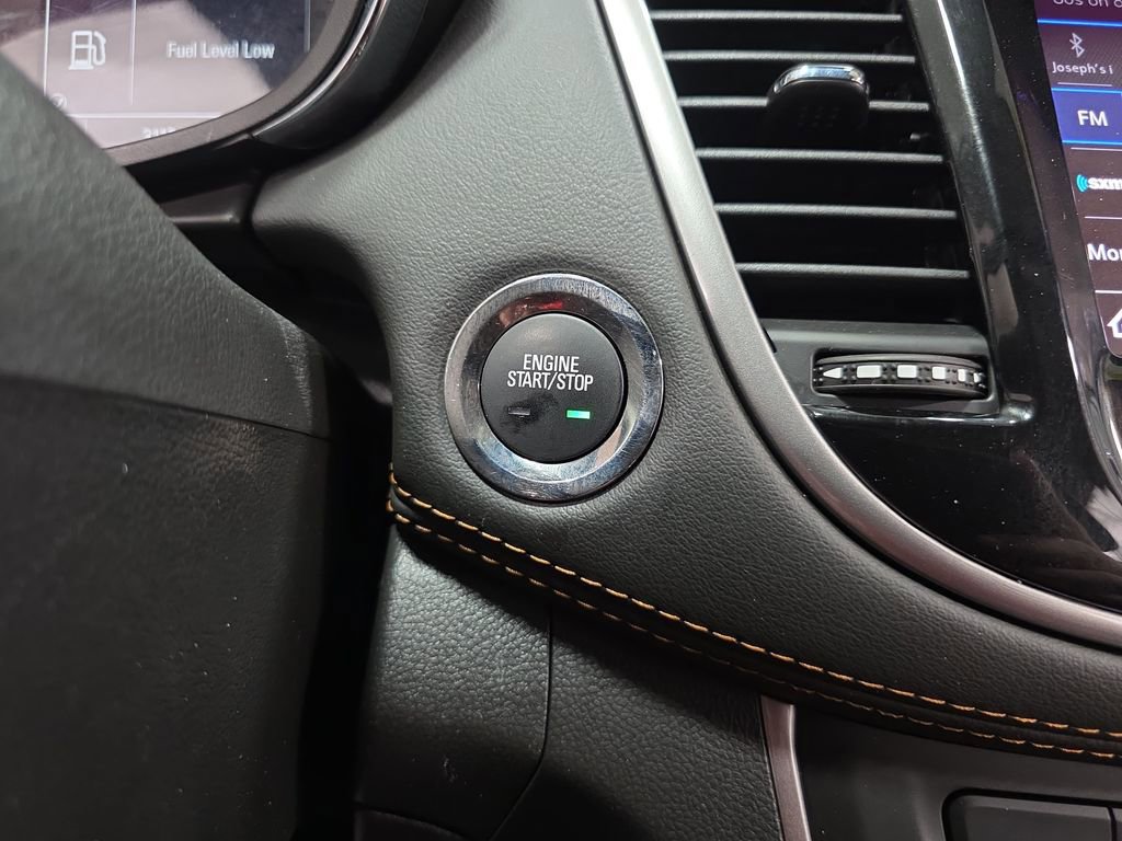 Certified 2022 Chevrolet Trax LT w/ LT Convenience Package image 20