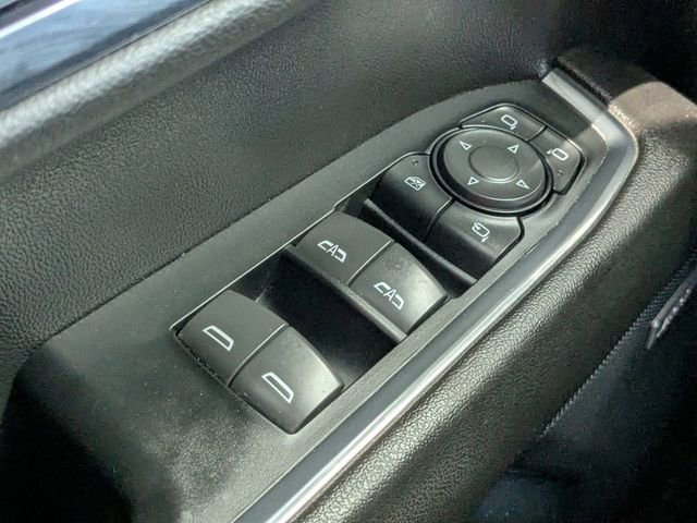 Used 2024 Chevrolet Silverado 1500 LTZ w/ Technology Package AWD/4WD image 24