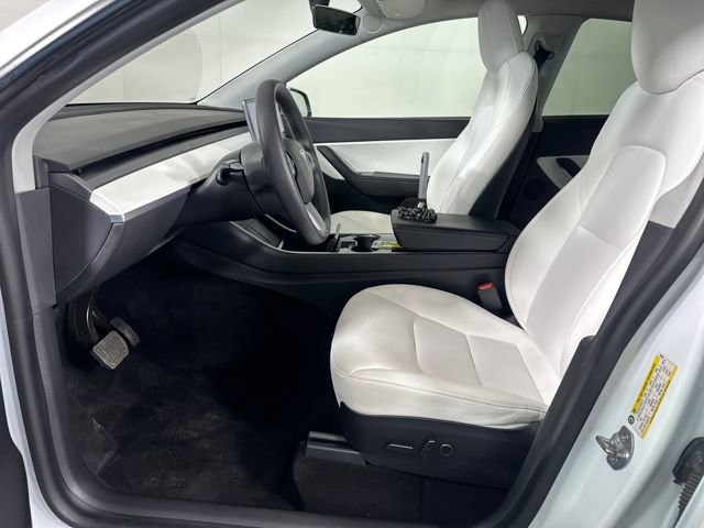 Used 2021 Tesla Model Y 2WD image 11