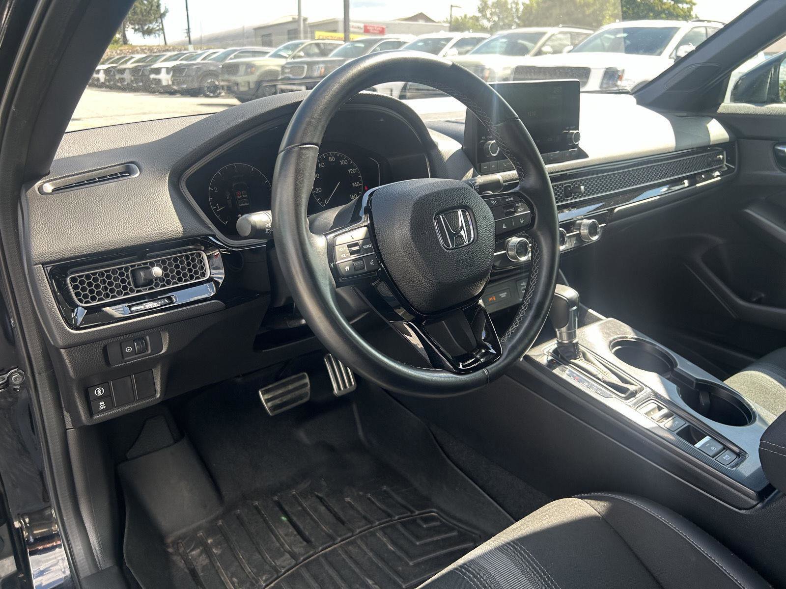 Used 2022 Honda Civic Sport image 9