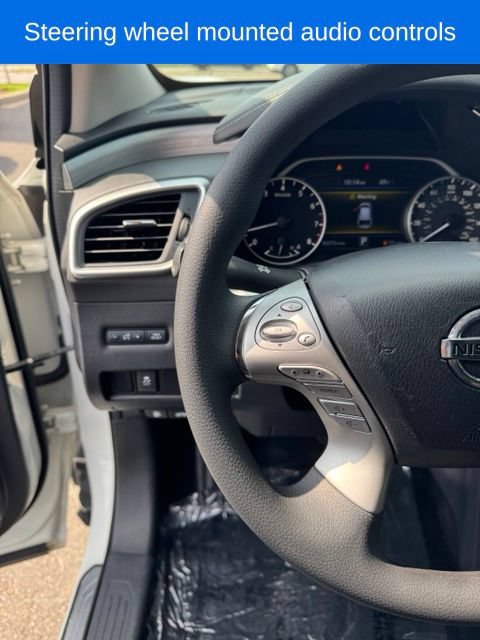 Used 2018 Nissan Murano S AWD/4WD image 17