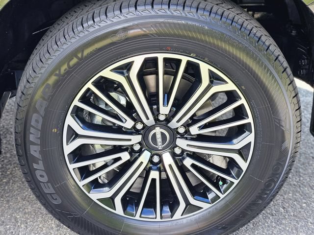 New 2026 Nissan Armada Platinum RWD image 10
