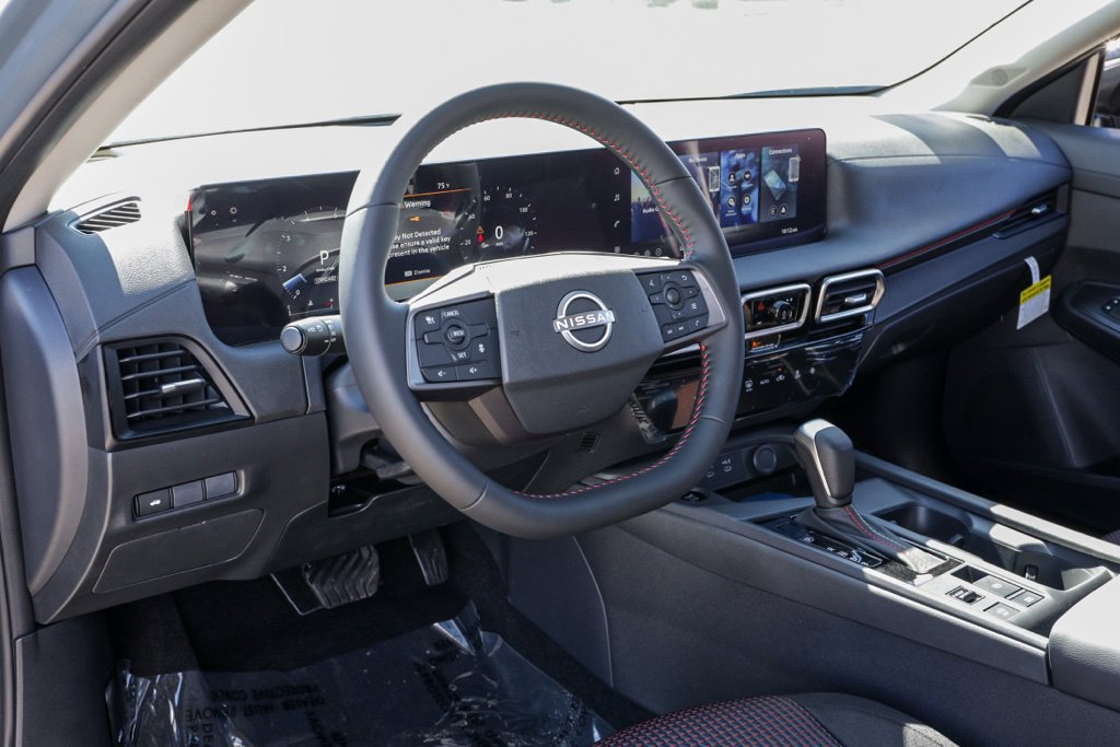New 2027 Nissan Sentra SR FWD image 16