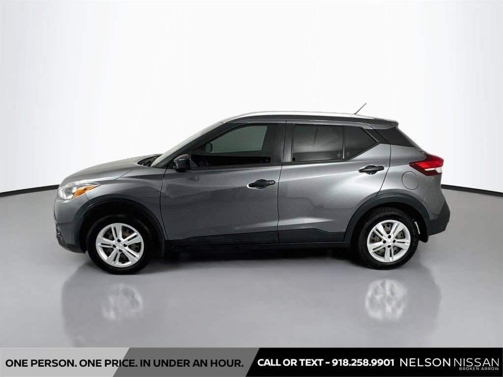 Used 2019 Nissan Kicks S FWD image 8