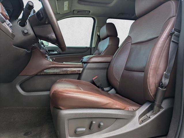 Used 2015 Chevrolet Suburban LTZ RWD image 16