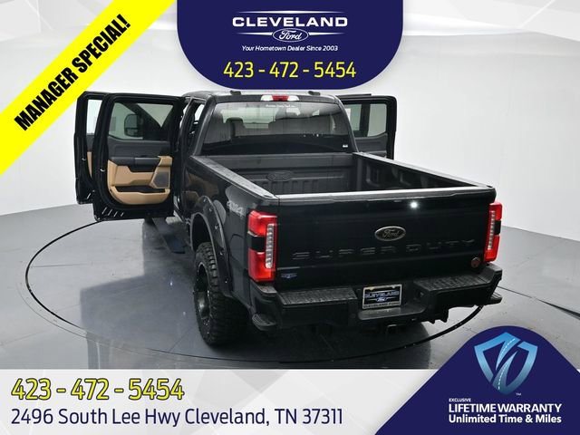 New 2025 Ford F250 XLT w/ Black Appearance Package AWD/4WD image 39