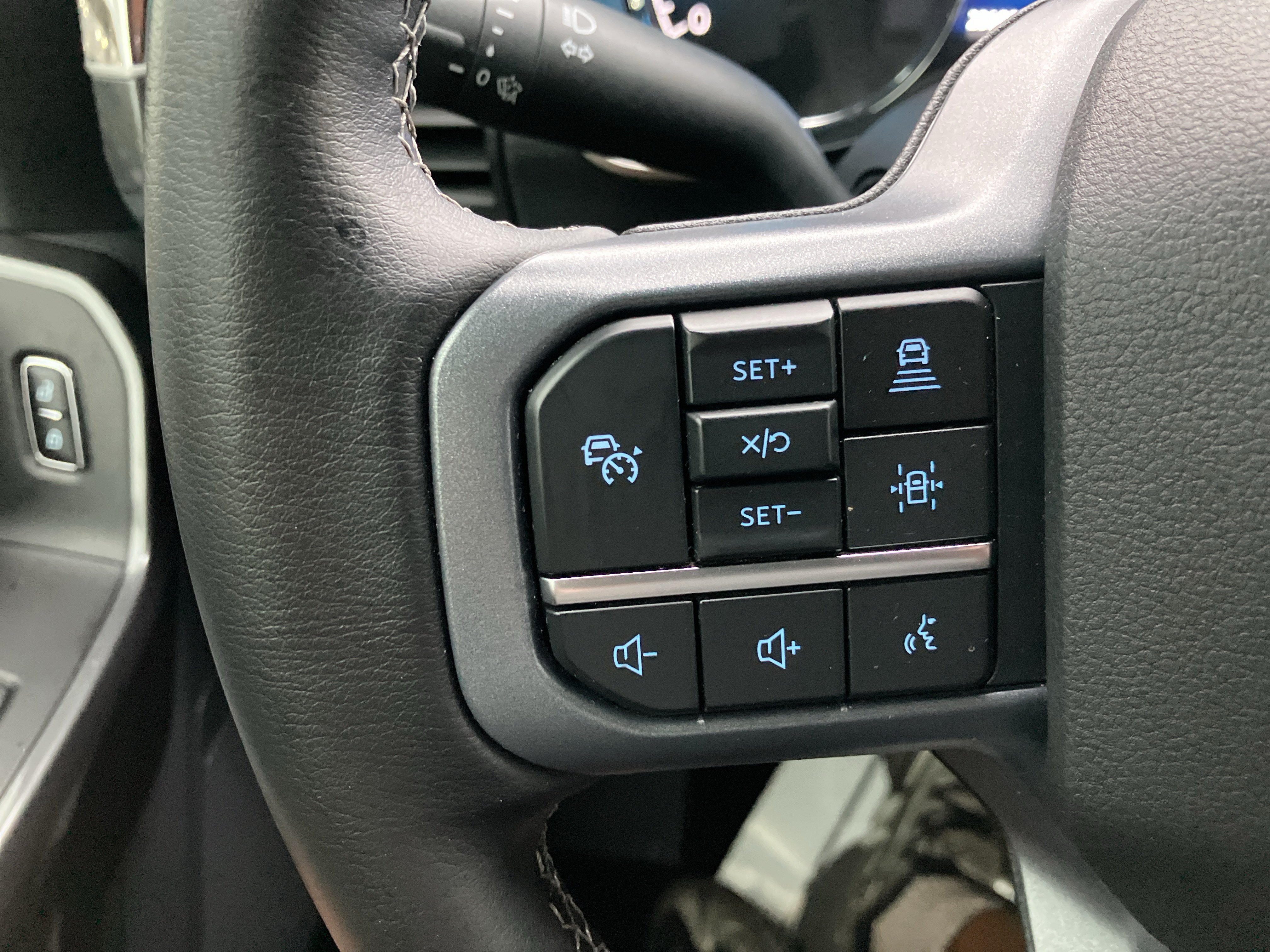 Certified 2023 Ford F150 XLT w/ Equipment Group 302A High AWD/4WD image 22