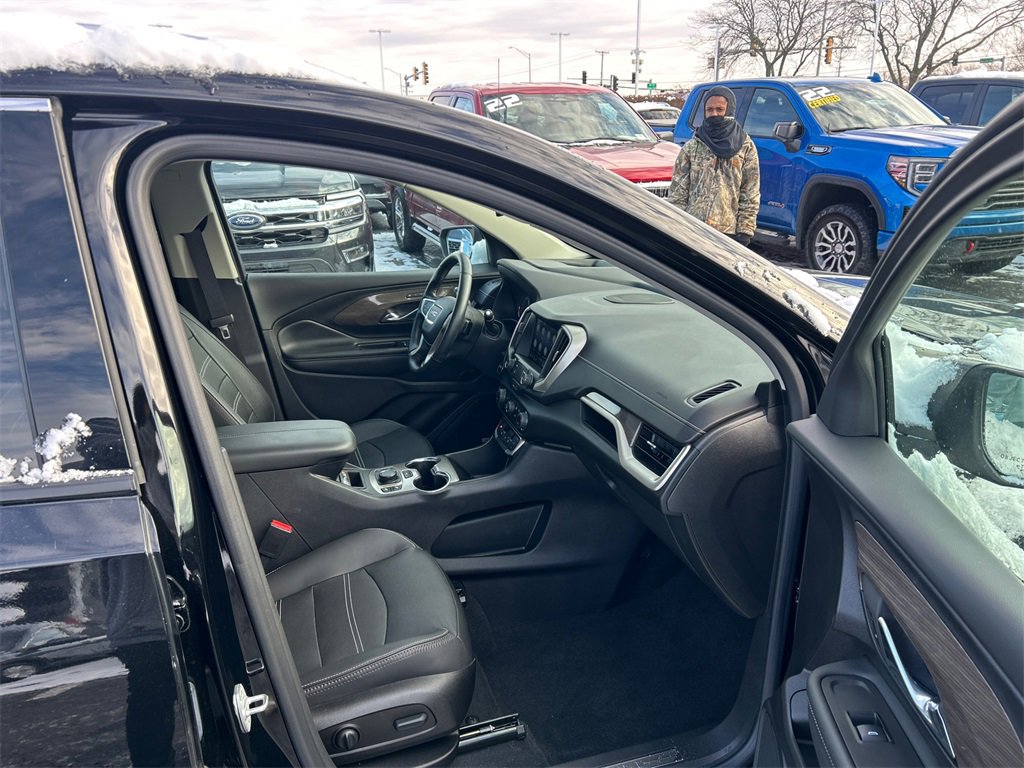 Certified 2023 GMC Terrain Denali image 29