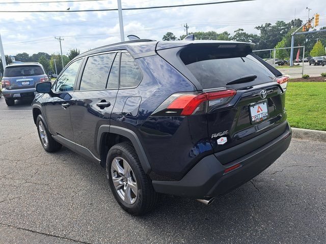 Used 2025 Toyota RAV4 XLE AWD/4WD image 10