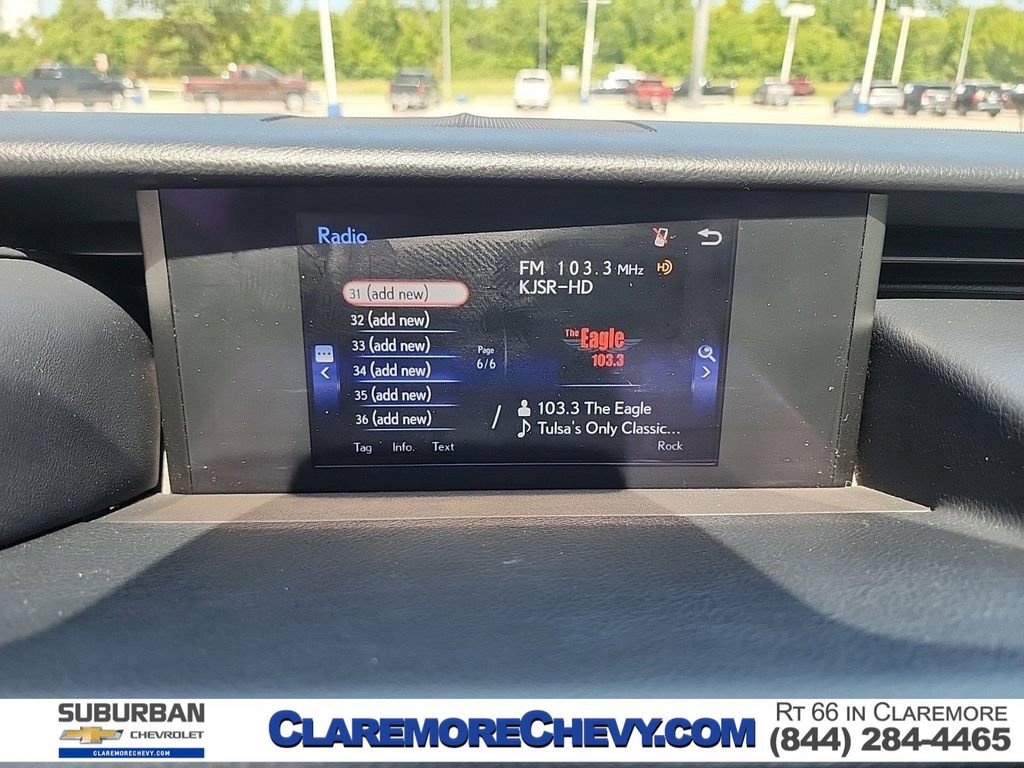 Used 2017 Lexus IS 200t RWD image 16