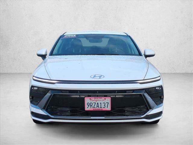 Certified 2025 Hyundai Sonata SE image 2