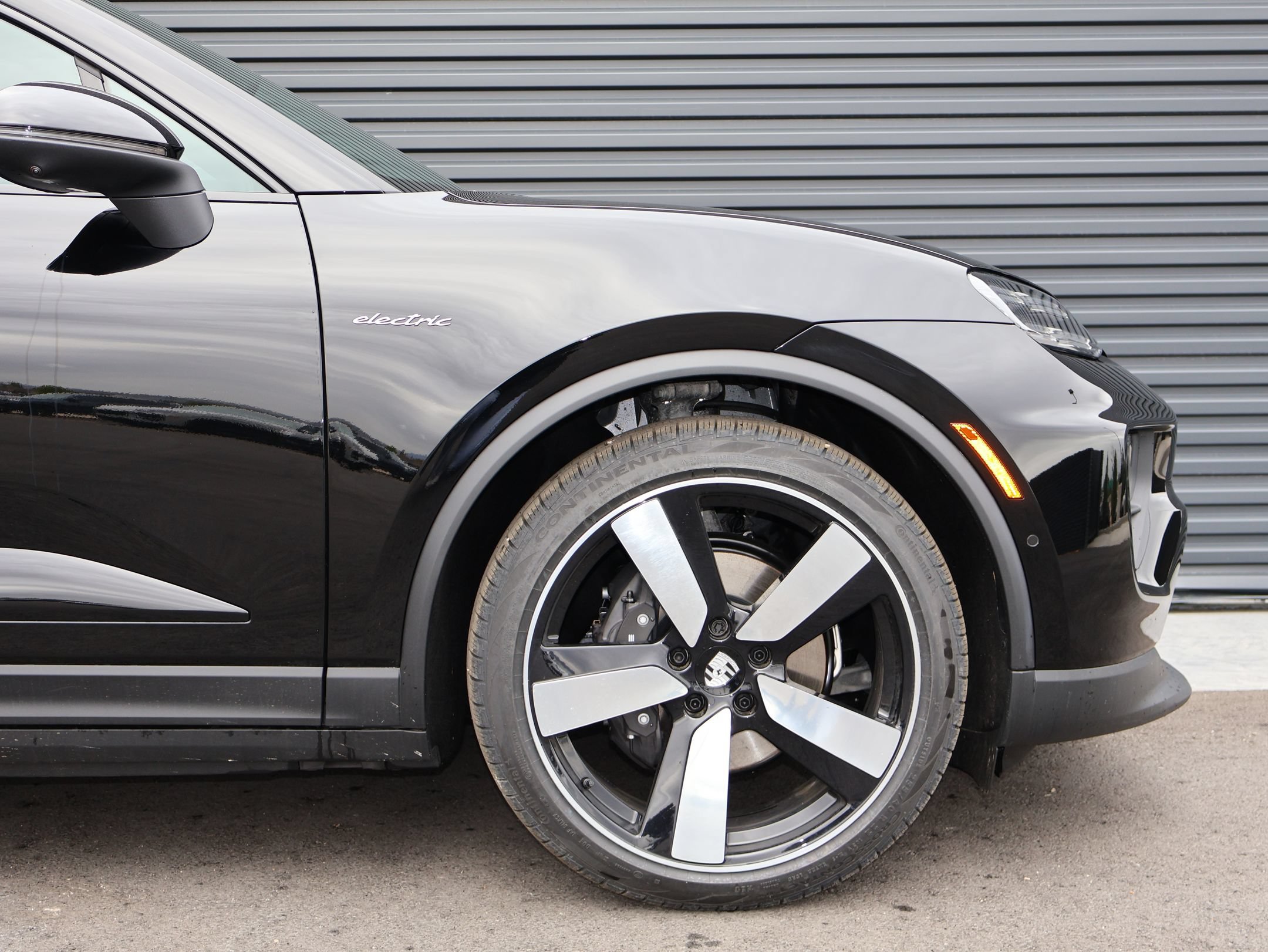 New 2026 Porsche Macan 4 Electric AWD/4WD image 11