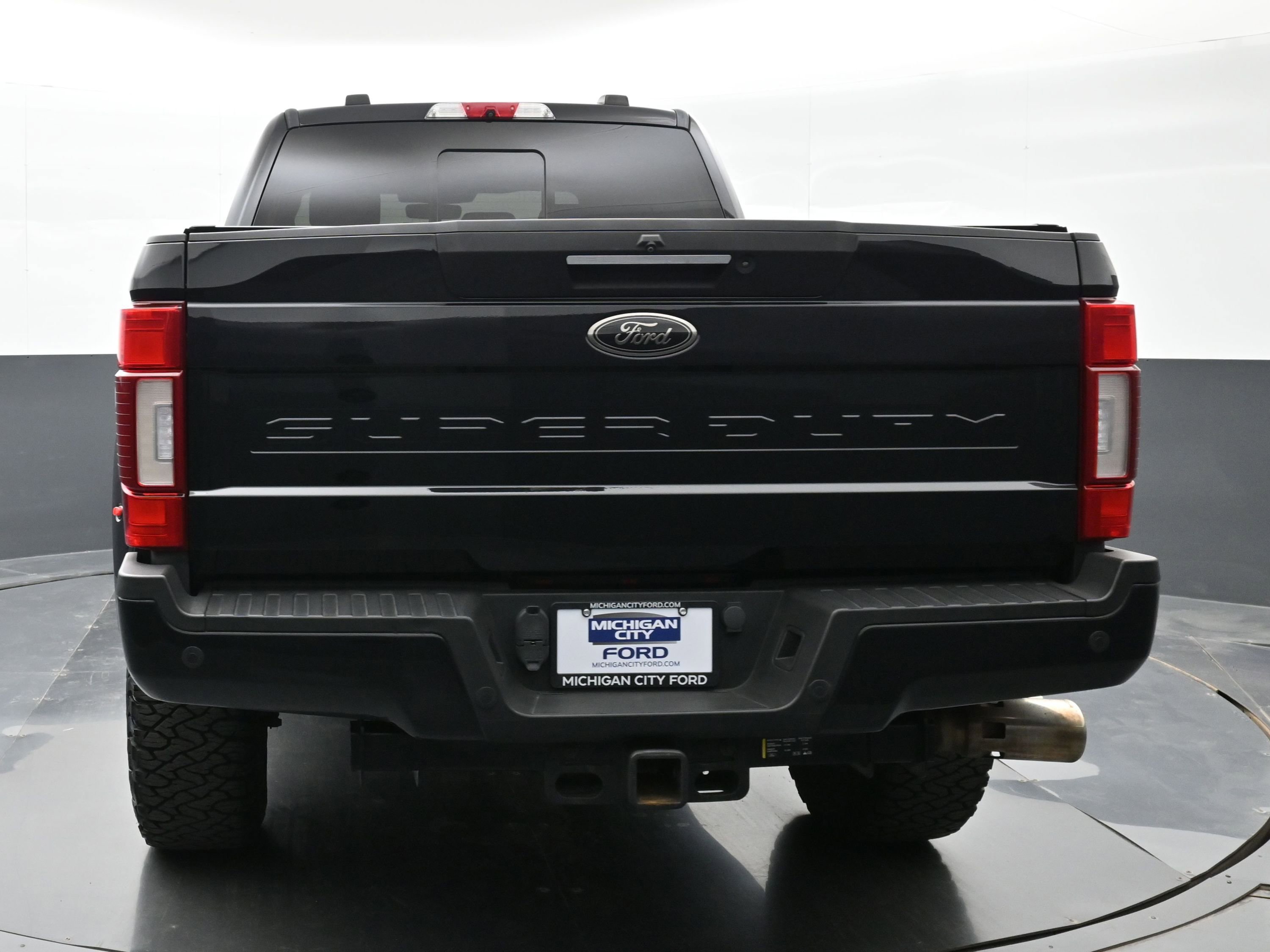 Used 2020 Ford F250 Lariat AWD/4WD image 2