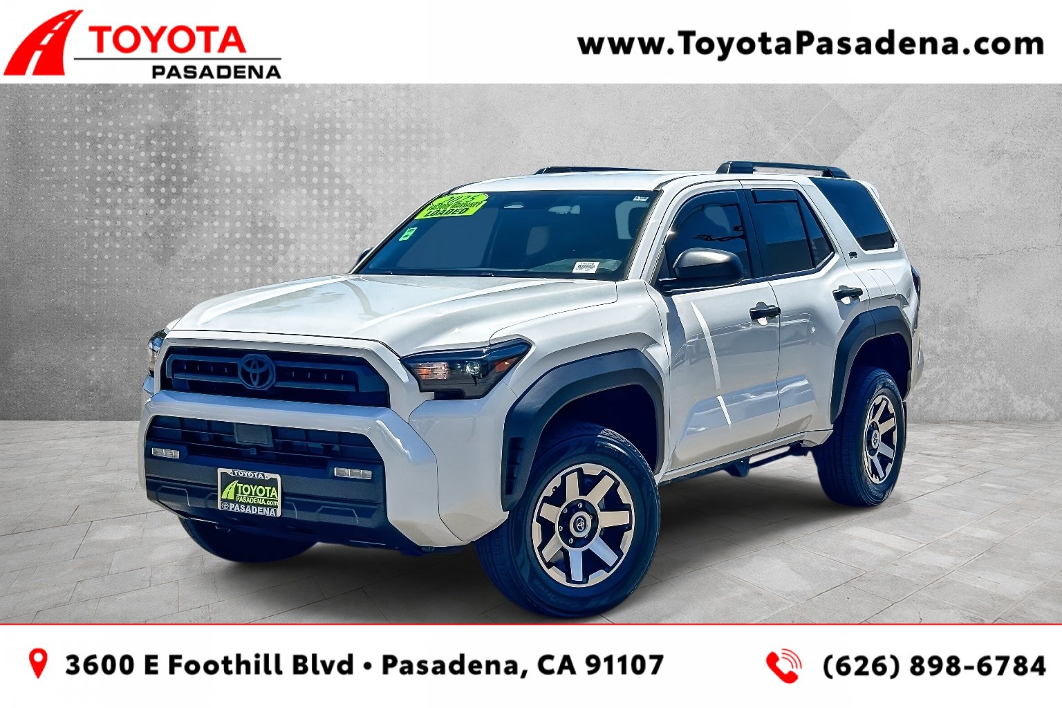 Used 2025 Toyota 4Runner SR5 AWD/4WD image 1