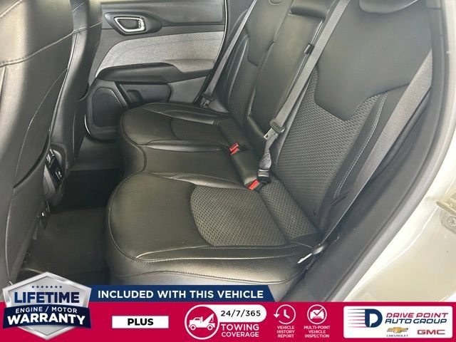 Used 2024 Jeep Compass Latitude AWD/4WD image 24