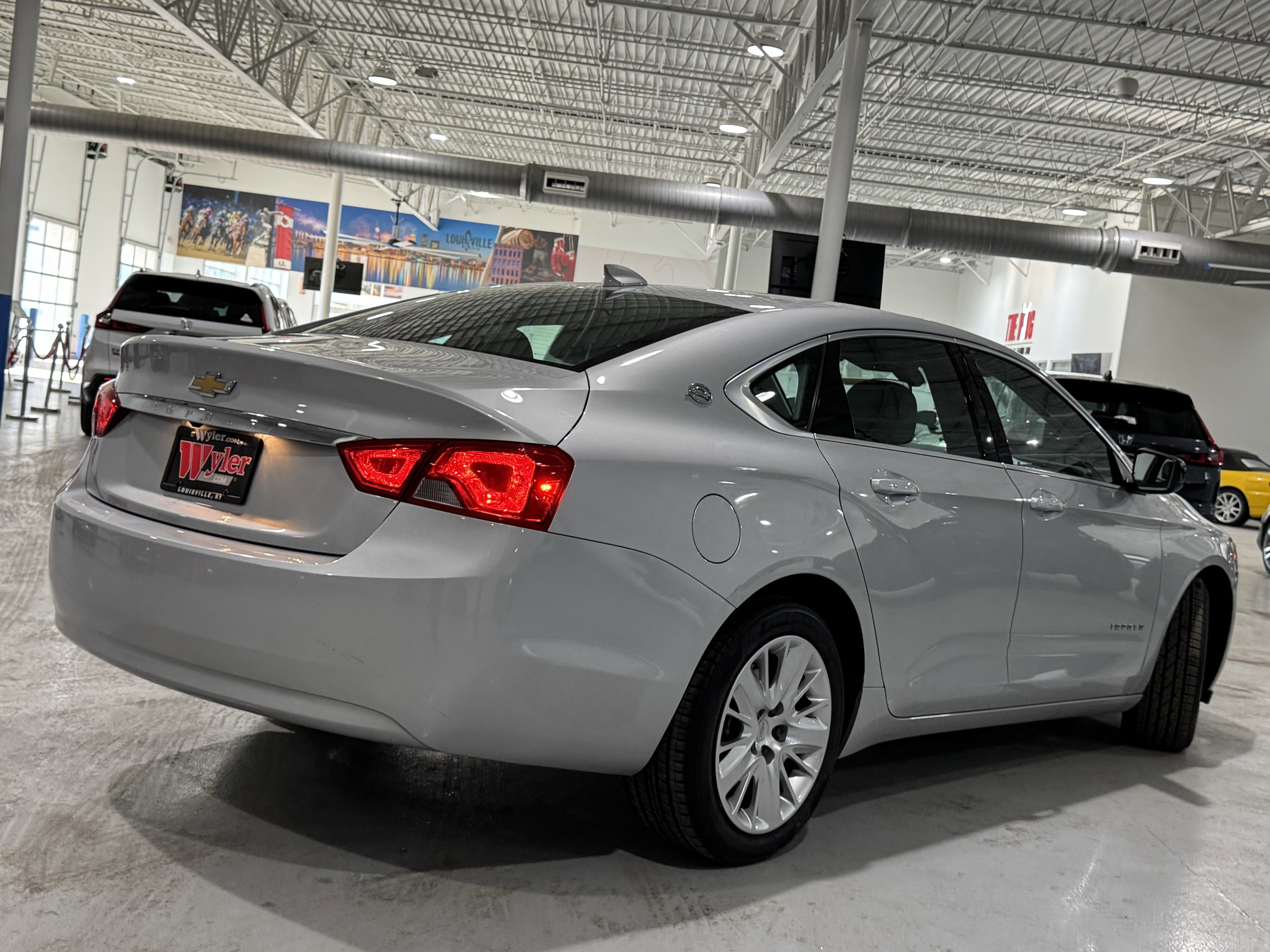 Used 2019 Chevrolet Impala LS image 3