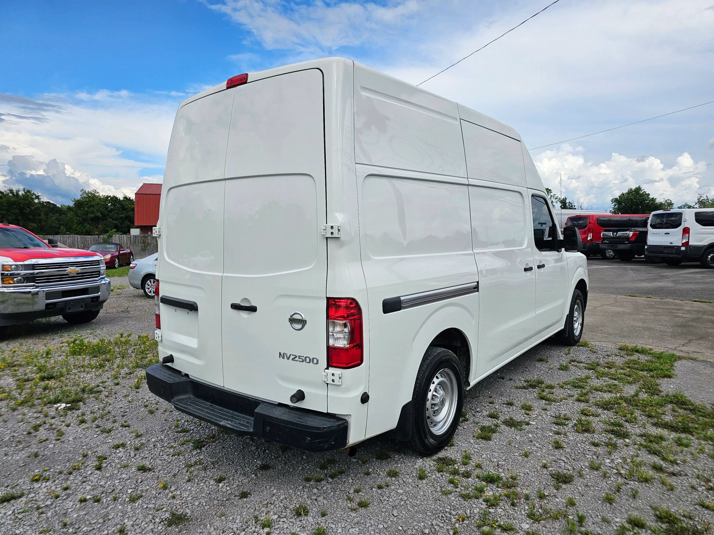 Used 2021 Nissan NV 2500 S RWD image 15