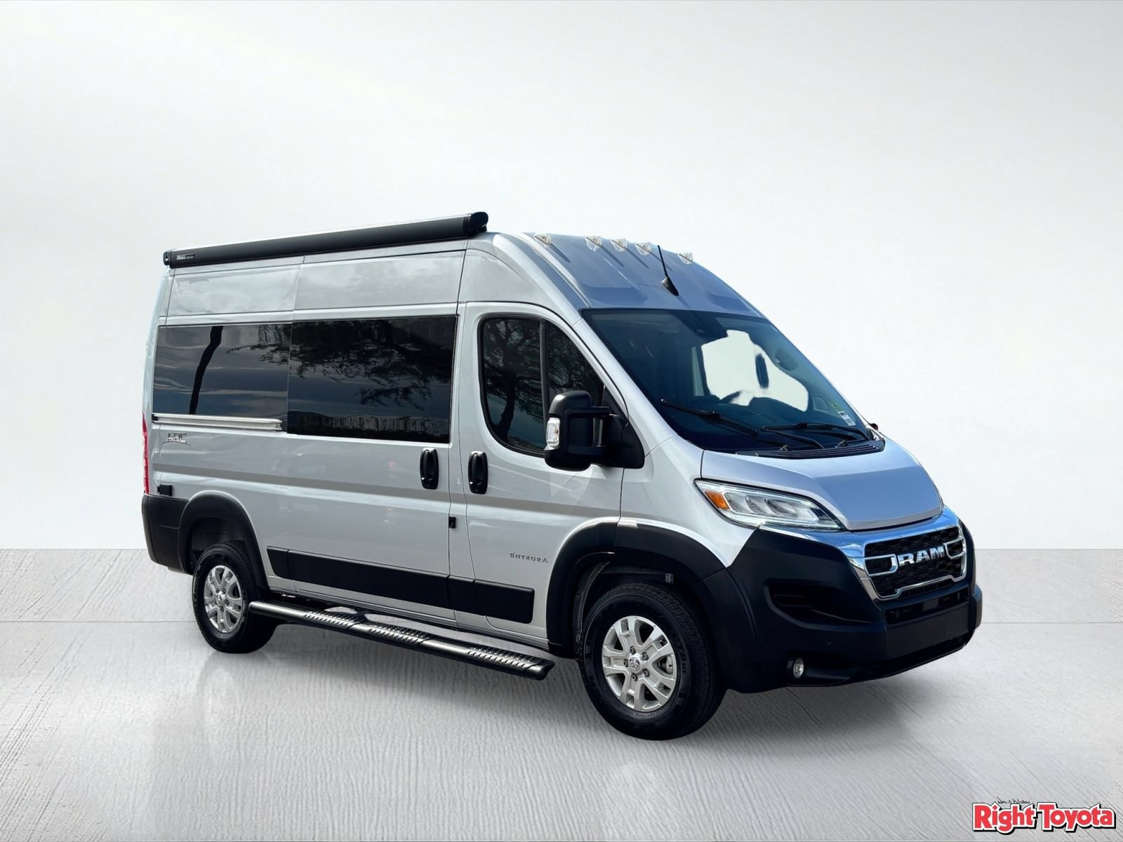 Used 2025 RAM ProMaster 1500 w/ Quick Order Package 22H SLT+ FWD image 8
