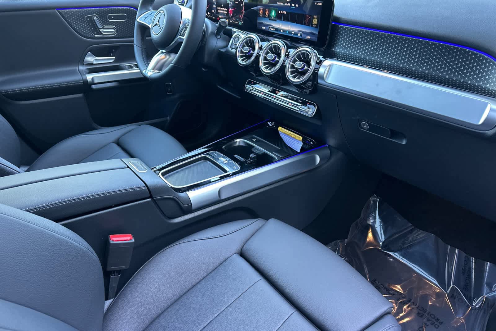 New 2026 Mercedes-Benz GLB 250 image 15