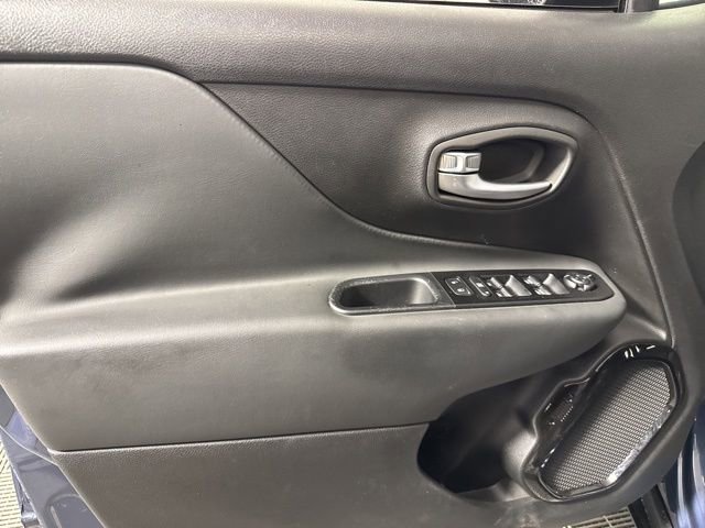 Used 2020 Jeep Renegade Altitude image 14