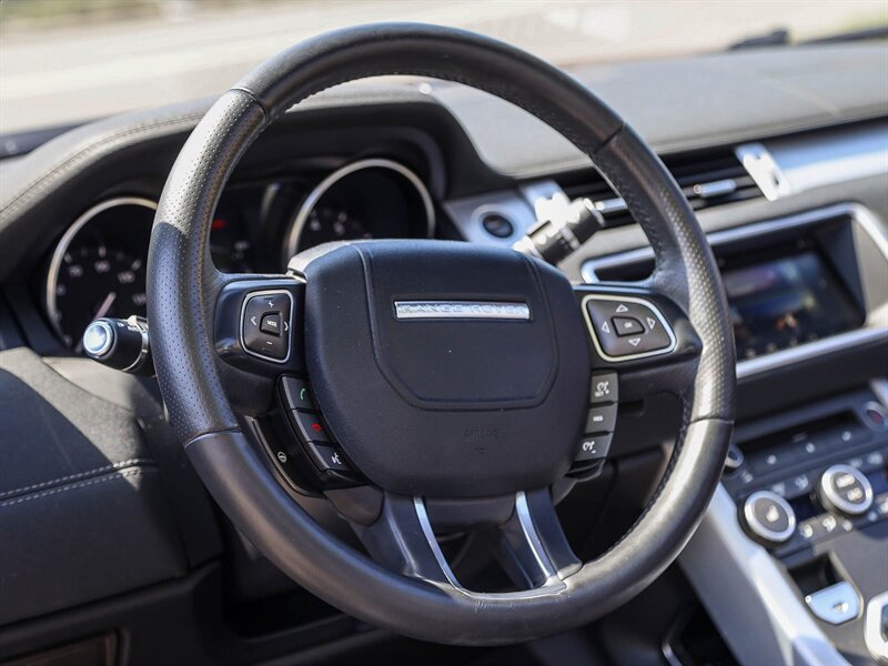 Used 2017 Land Rover Range Rover Evoque HSE Dynamic AWD/4WD image 27