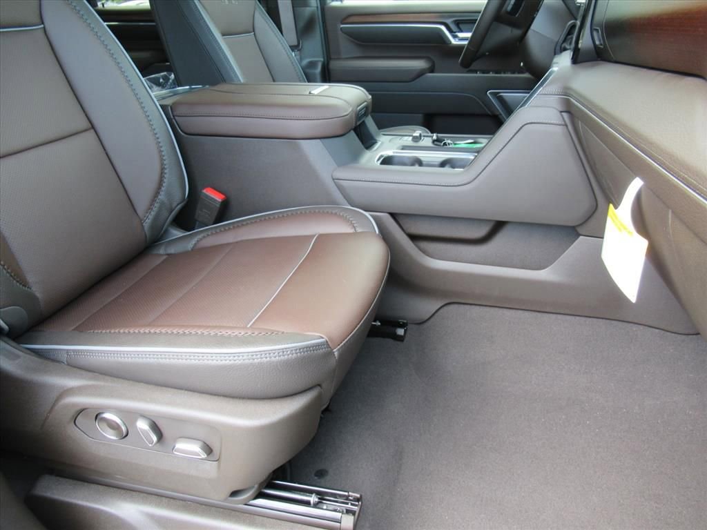 New 2026 GMC Sierra 2500 Denali w/ Denali Reserve Package image 10