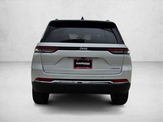 New 2026 Jeep Grand Cherokee Laredo RWD image 8