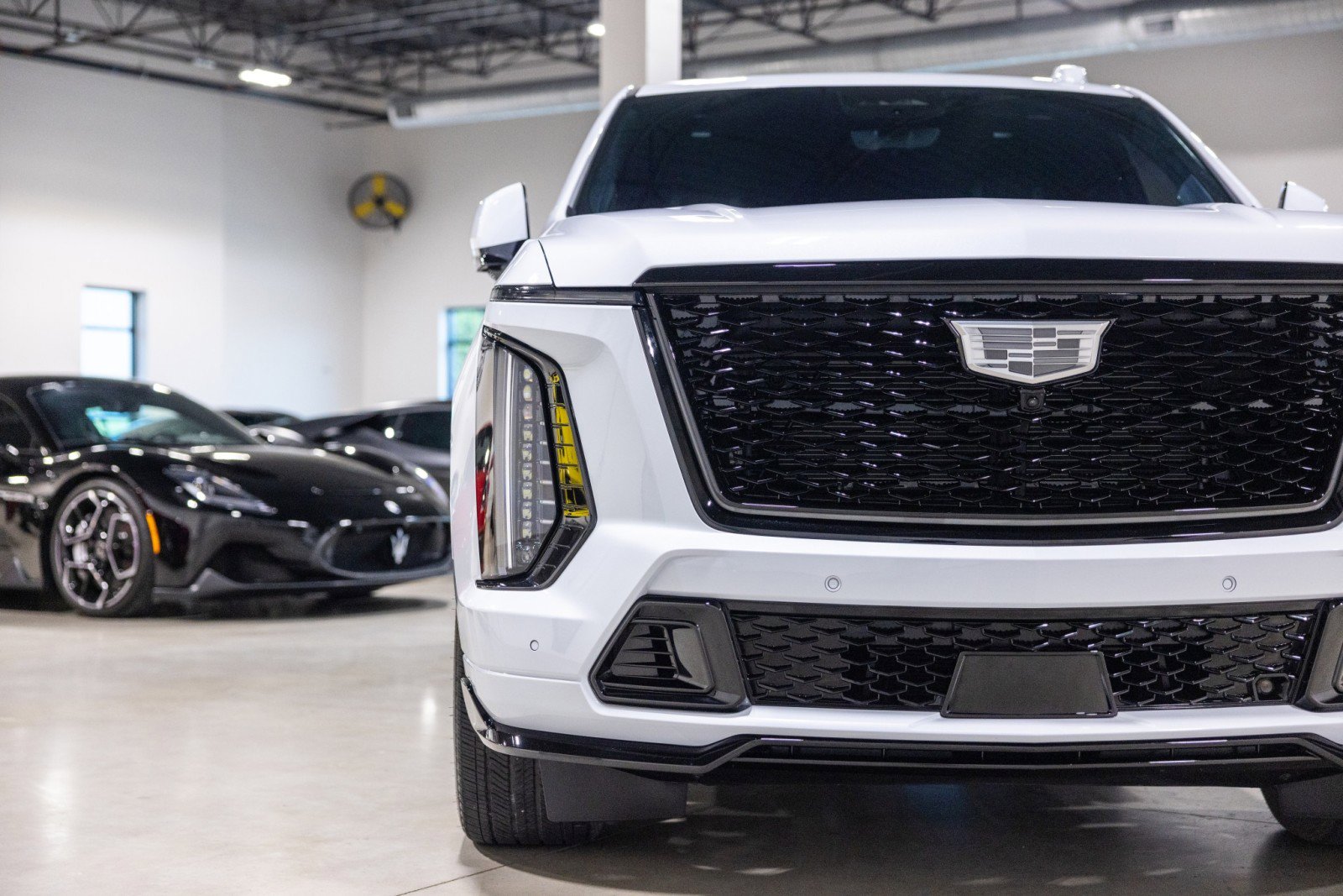 Used 2026 Cadillac Escalade V w/ LPO, ONYX Package AWD/4WD image 20