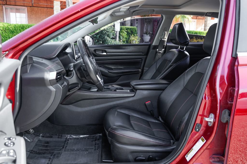Used 2022 Nissan Altima 2.0 SR FWD image 17