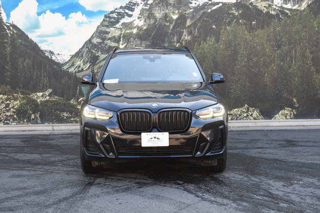 Used 2023 BMW X3 xDrive30i w/ M Sport Package AWD/4WD image 5