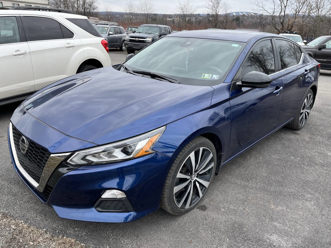 Used 2020 Nissan Altima 2.5 SR w/ Premium Package image 1