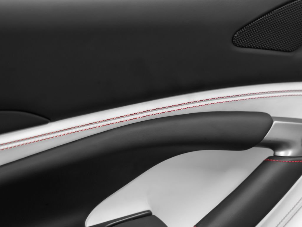 Certified 2022 Ferrari F8 Tributo RWD image 91
