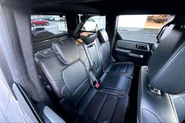 Used 2022 Ford Bronco Badlands w/ Sasquatch Package image 30