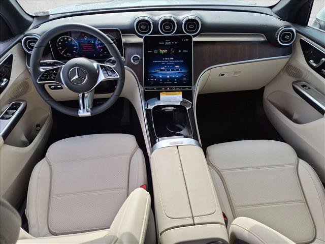 New 2026 Mercedes-Benz GLC 300 image 13