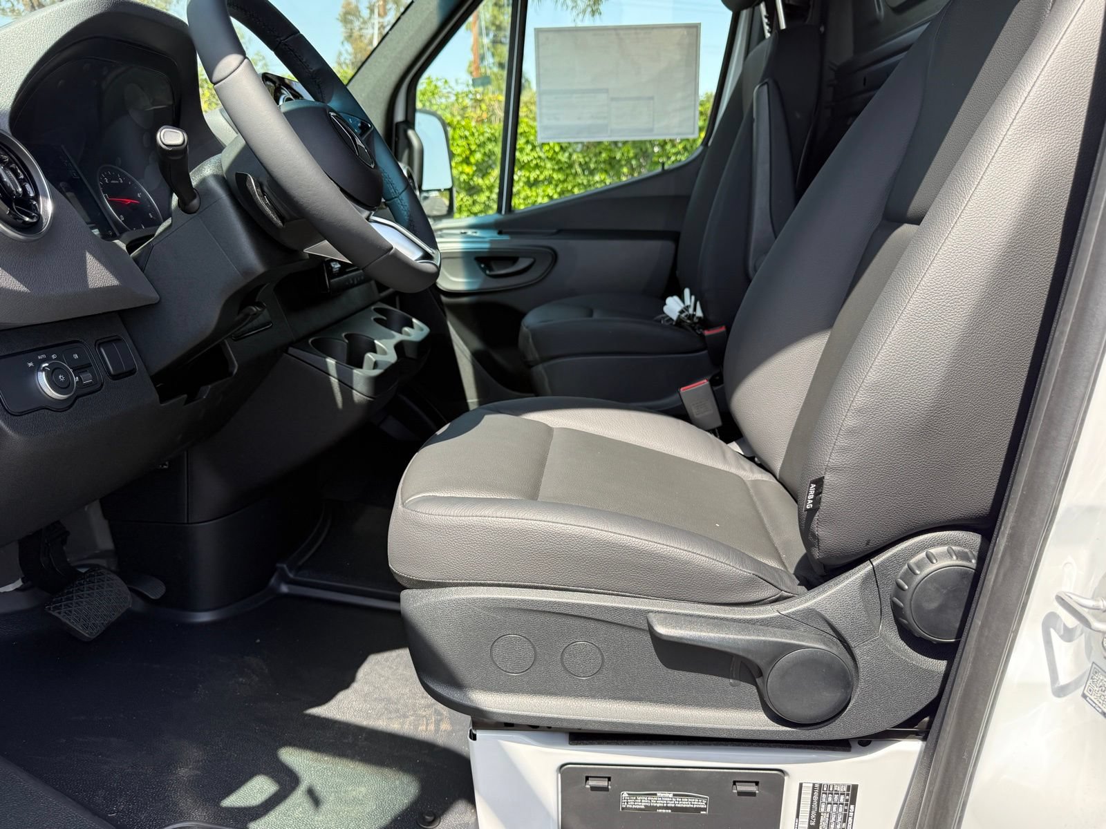 New 2026 Mercedes-Benz Sprinter 2500 image 23