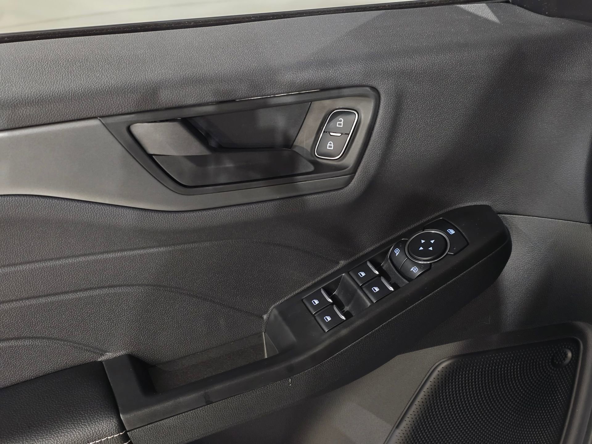 New 2026 Ford Escape Active image 14