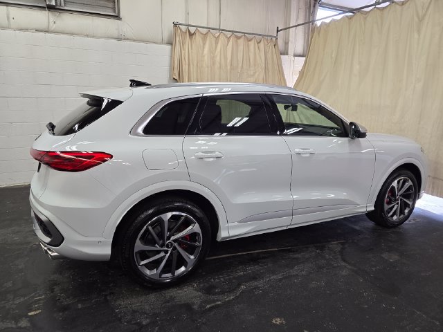 New 2026 Audi SQ5 Premium Plus AWD/4WD image 6