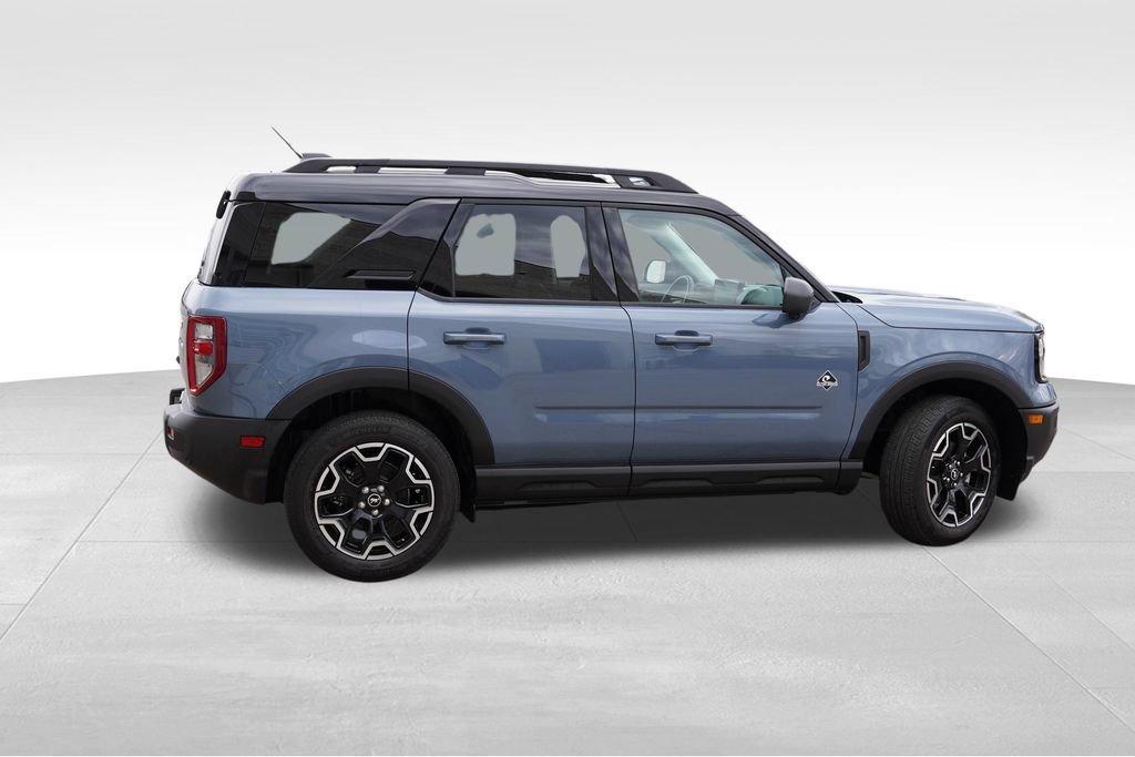 Used 2025 Ford Bronco Sport Outer Banks w/ Outer Banks Tech Package+ AWD/4WD image 4