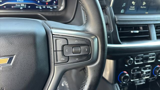 Used 2024 Chevrolet Suburban LT RWD image 23