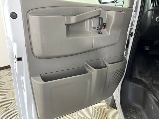 New 2026 Chevrolet Express 2500 w/ Driver Convenience Package RWD image 10