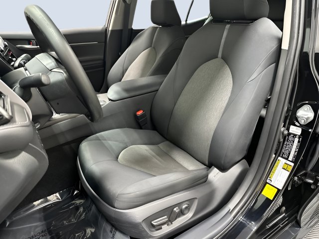 Used 2021 Toyota Camry LE w/ Carpet Mat Package (TMS) FWD image 26