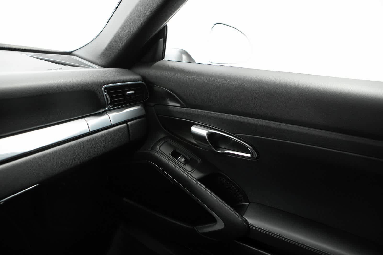 Certified 2016 Porsche 911 Carrera RWD image 25