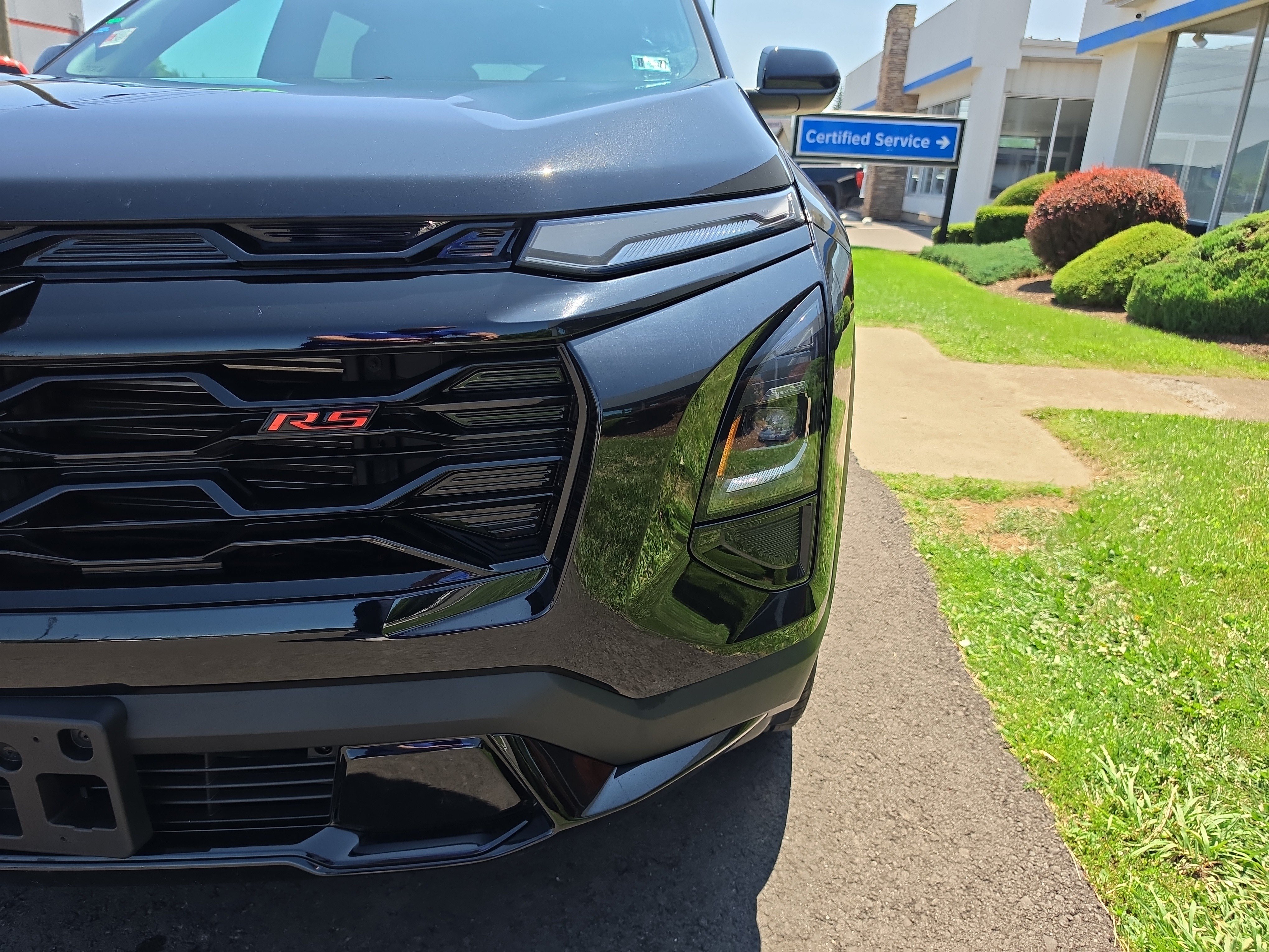 Used 2026 Chevrolet Equinox RS AWD/4WD image 10