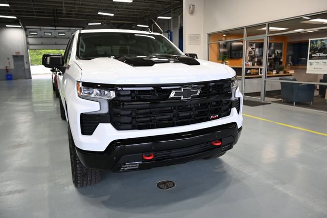 New 2026 Chevrolet Silverado 1500 LT Trail Boss w/ LT Trail Boss Premium Package AWD/4WD image 3