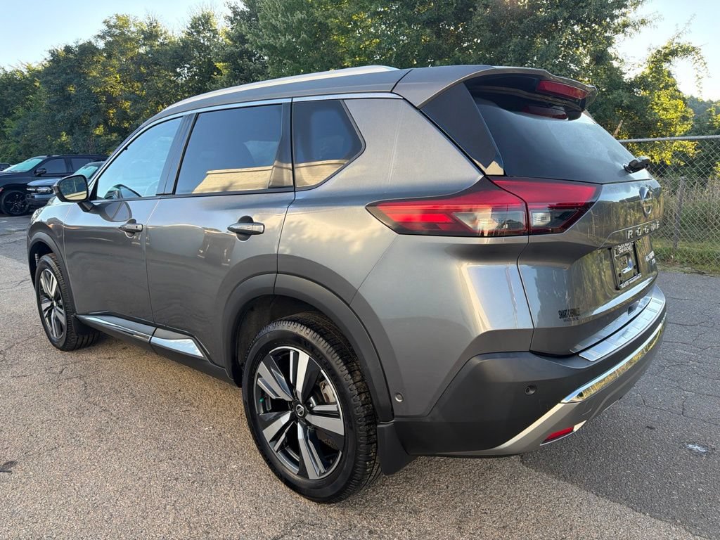 Used 2021 Nissan Rogue Platinum AWD/4WD image 4