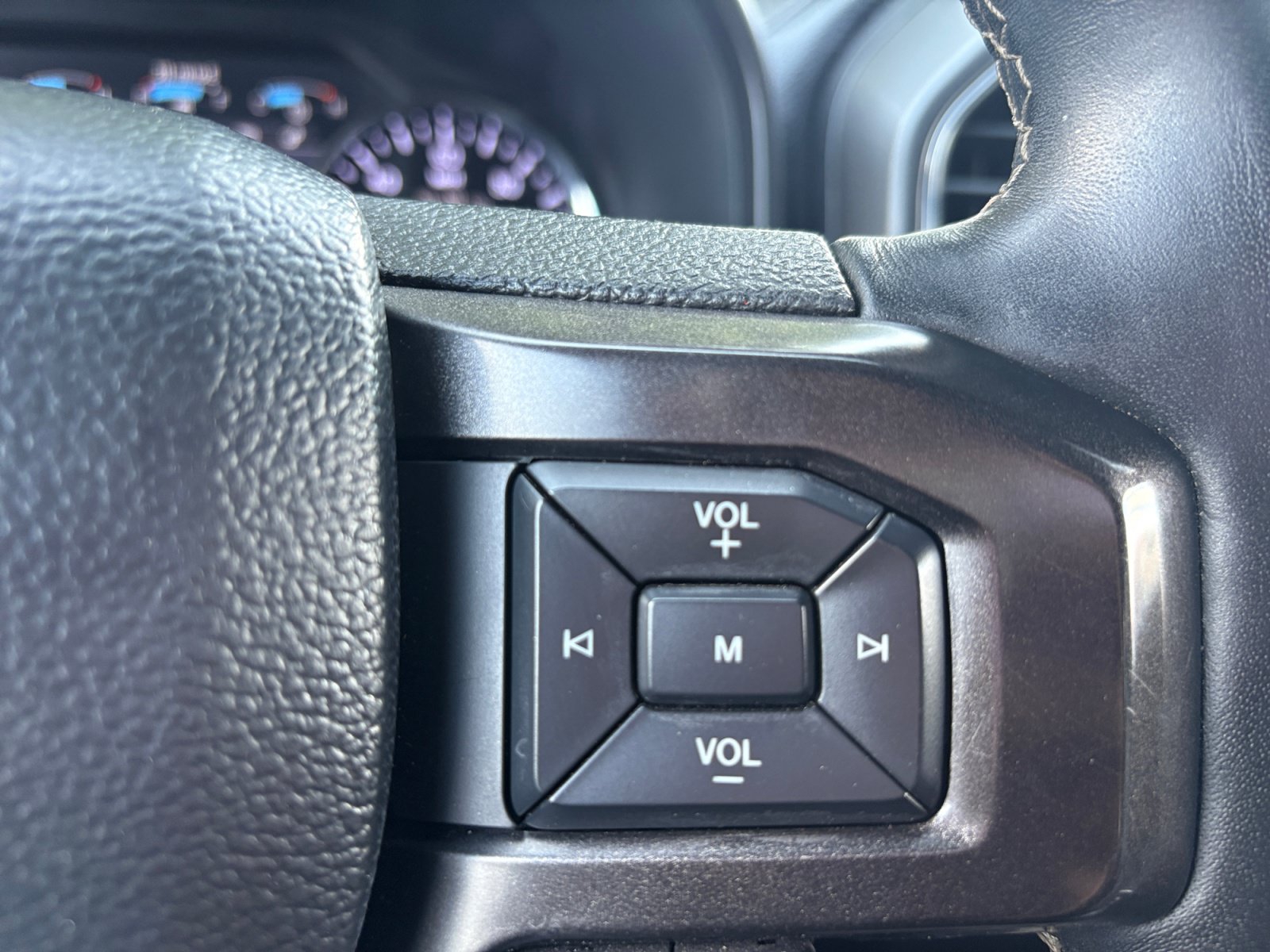 Used 2021 Ford Expedition Max Limited RWD image 17
