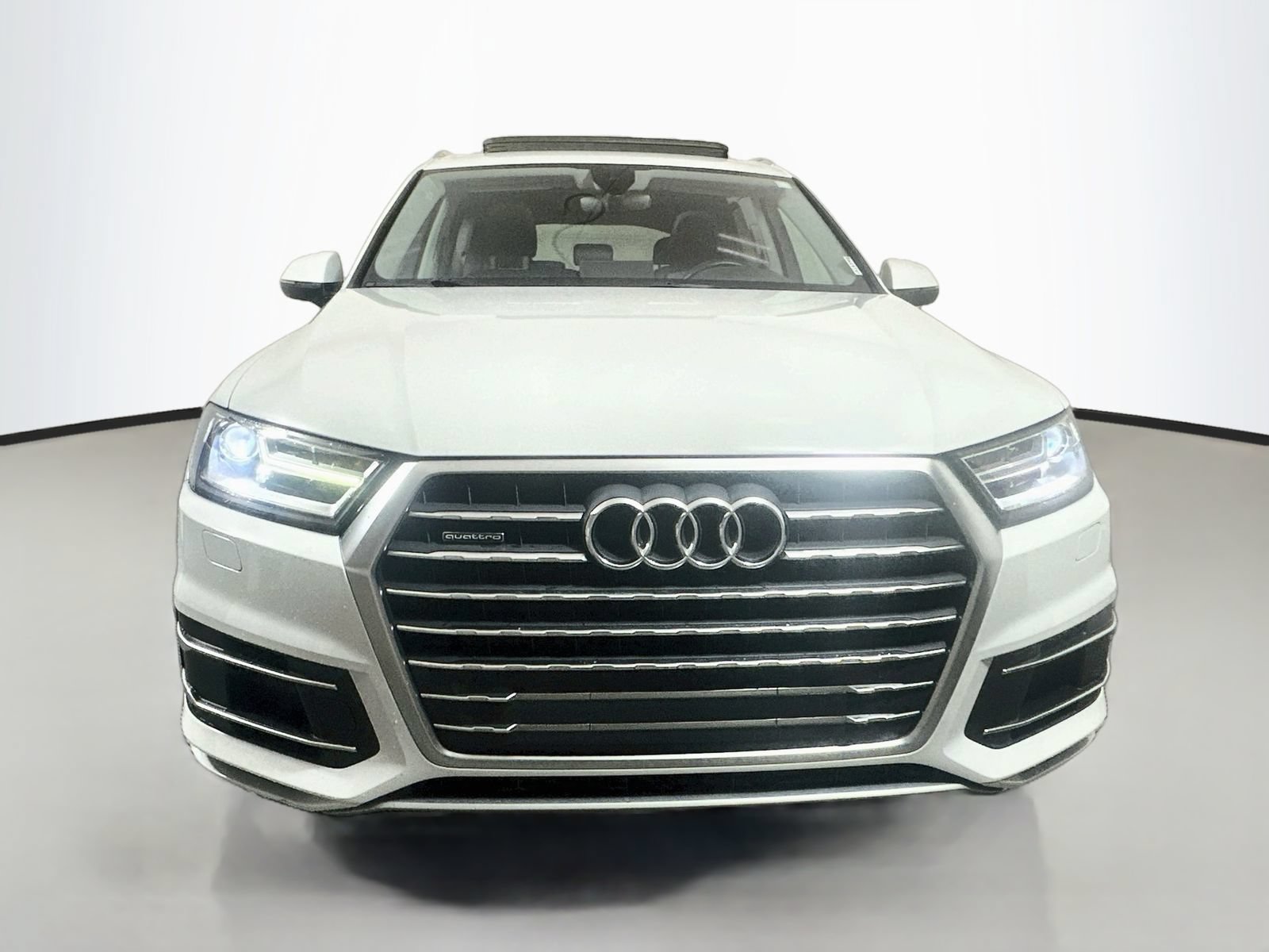 Used 2017 Audi Q7 2.0T Premium AWD/4WD image 2