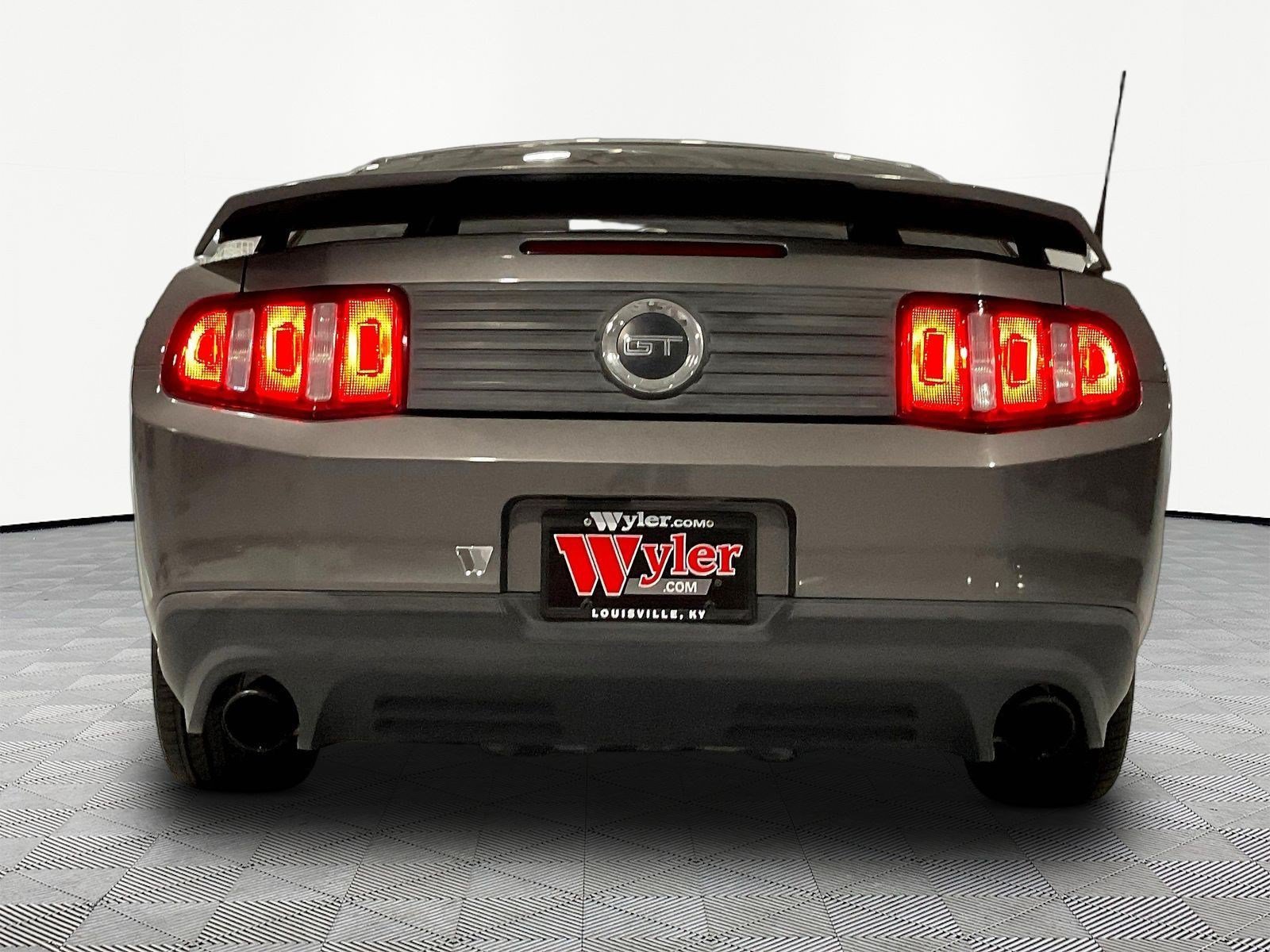 Used 2011 Ford Mustang GT Premium w/ Brembo Brake Pkg RWD image 5