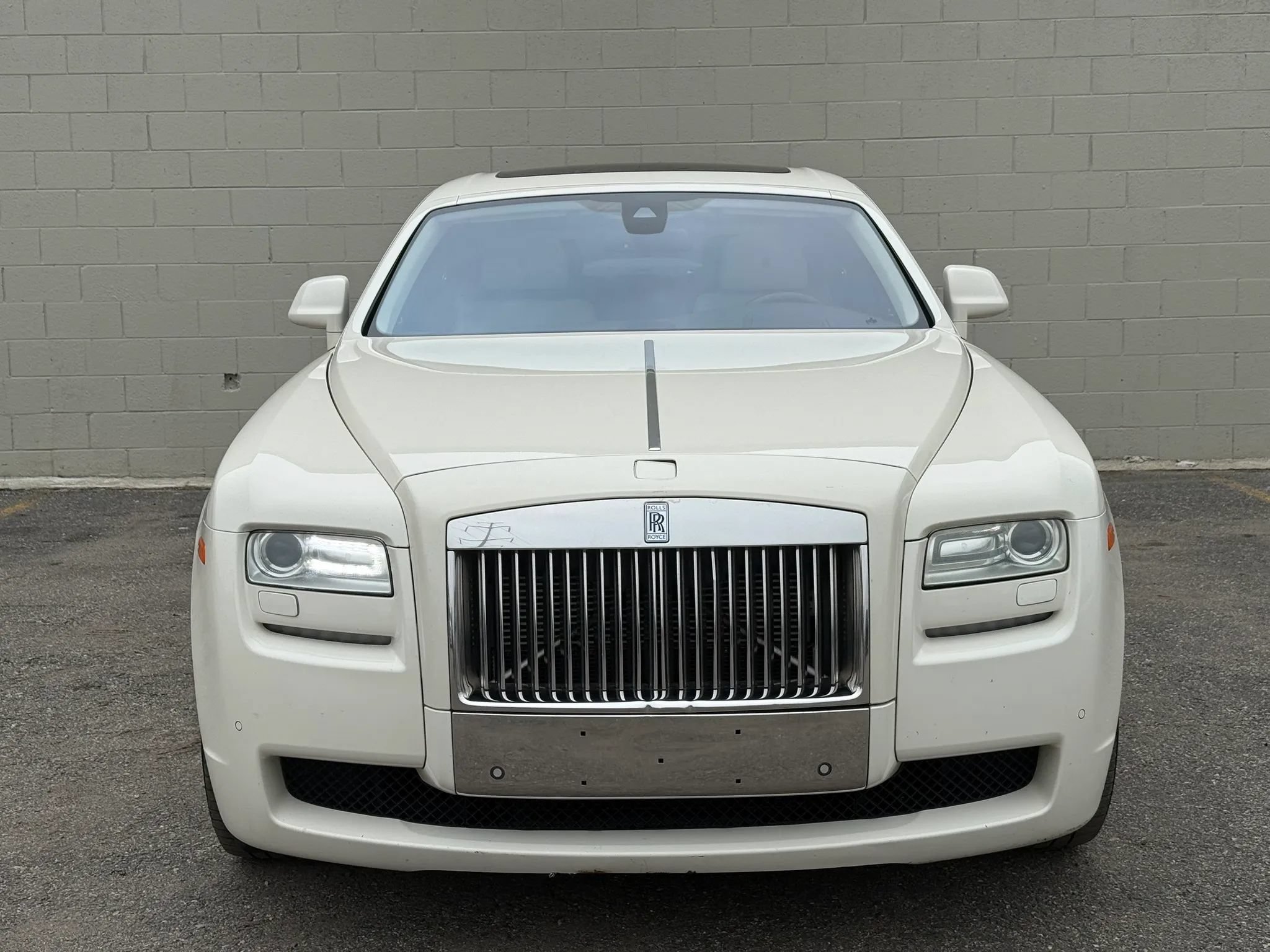 Used 2013 Rolls-Royce Ghost RWD image 18
